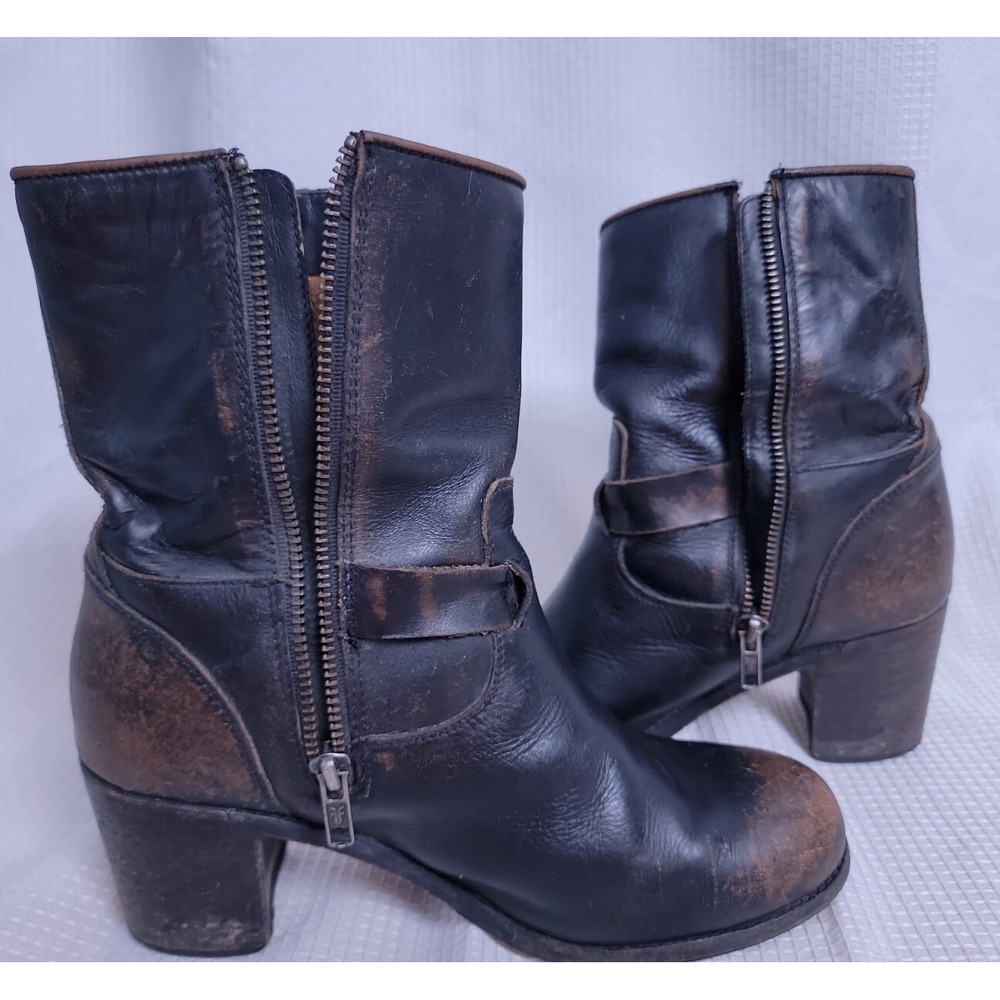 Frye Kelly Belted Short Black Leather Distressed Moto Boots Women's 8.5 - Picture 10 of 13